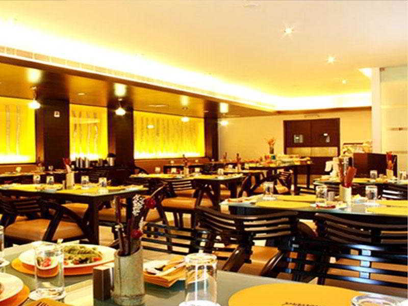 Octave Hotel - Double Road Bangalore Bagian luar foto