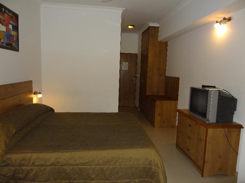 Octave Hotel - Double Road Bangalore Bagian luar foto